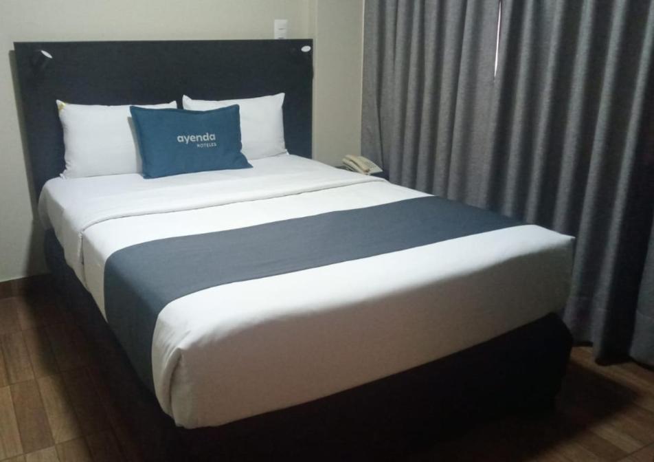 Hotel Maria Luisa ليما المظهر الخارجي الصورة